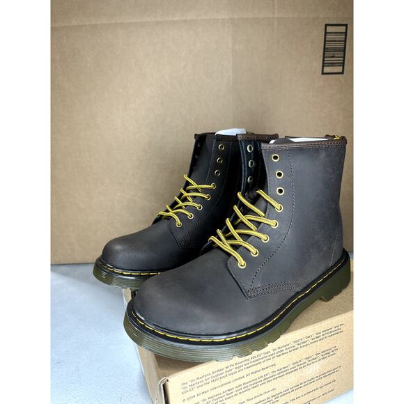 Dr airway martens Wild horse lamper Kids 4 m 5w Dark brown - Picture 1 of 6
